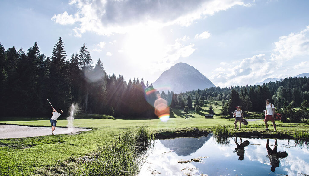 Golf mit Blick auf Hohe Munde